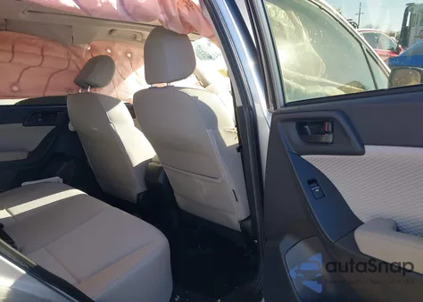 2017 Subaru Forester 2.5I Premium z USA, uszkodzony, nr VIN JF2SJAEC1HH404938